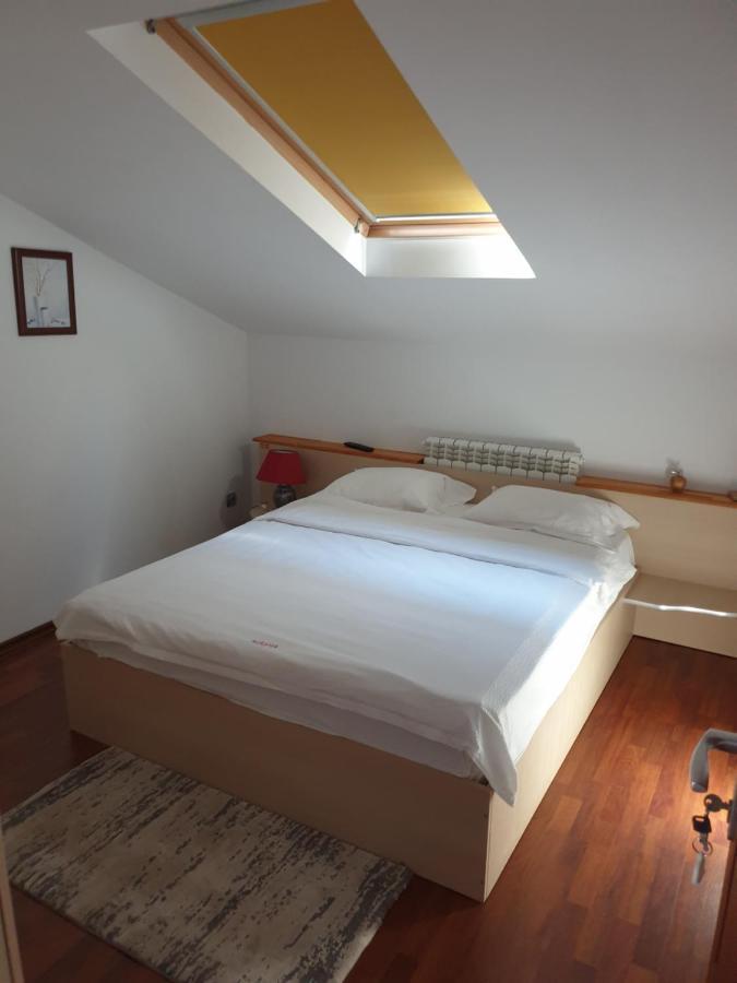 南埃福列Casa Alessia公寓 外观 照片